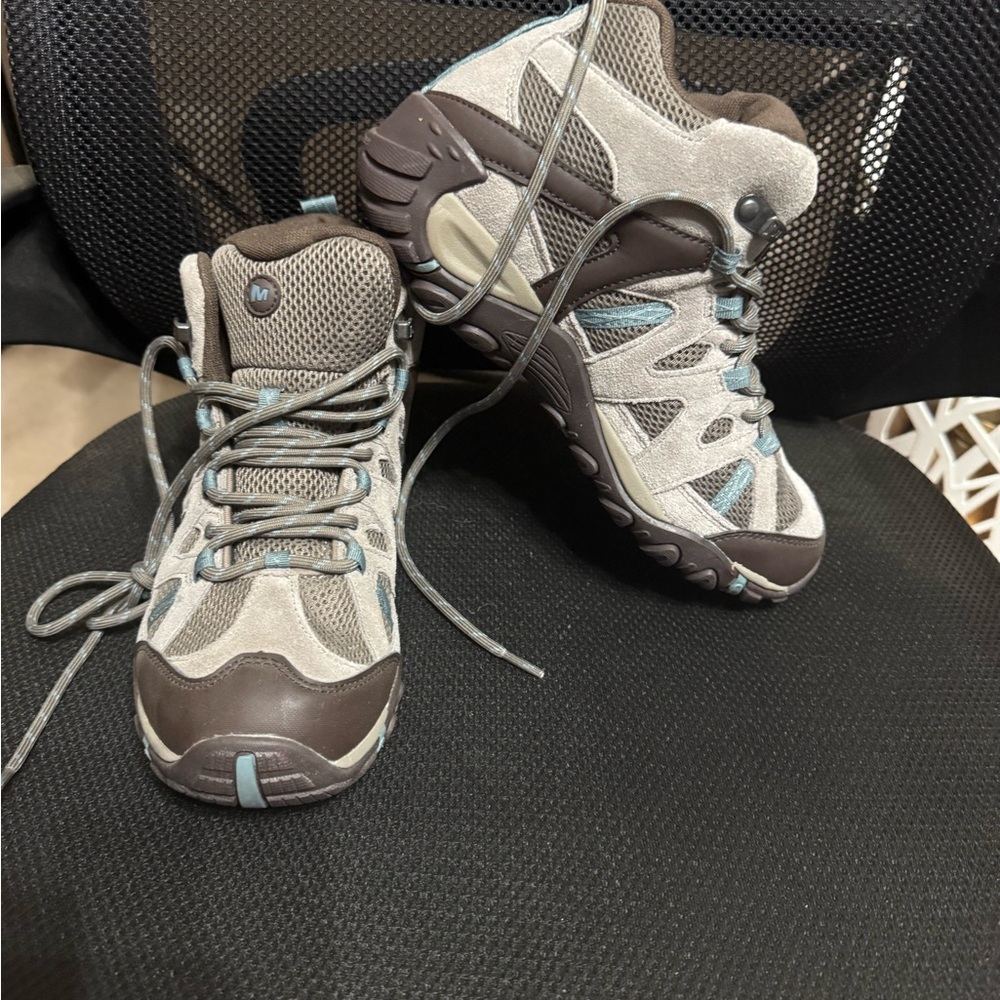 Merrell Gray and Brown Winter Boots